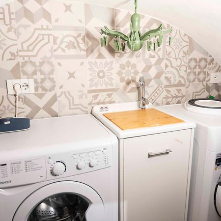Castel Manfredi Apartments مانفريدونيا المظهر الخارجي الصورة