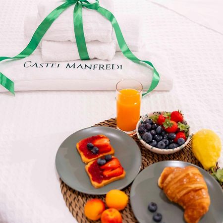 Castel Manfredi Apartments مانفريدونيا المظهر الخارجي الصورة