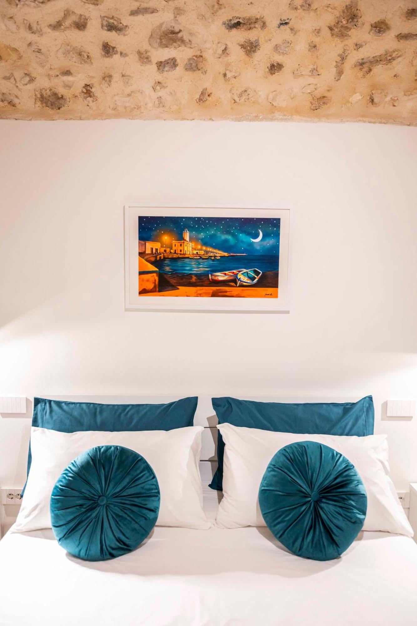 Castel Manfredi Apartments مانفريدونيا المظهر الخارجي الصورة