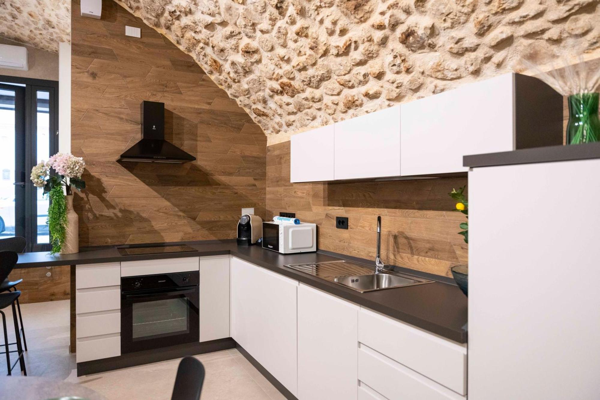 Castel Manfredi Apartments مانفريدونيا المظهر الخارجي الصورة